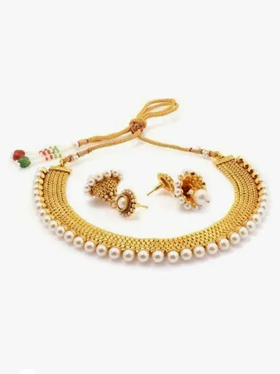 Mesmerizing pearl plated necklace Jewellery set for women Girls